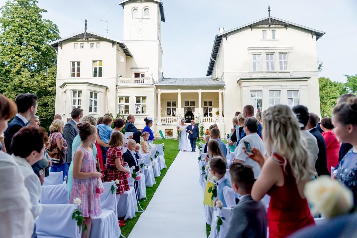 Agroturystyka "Palac W Janowie" Luaran gambar